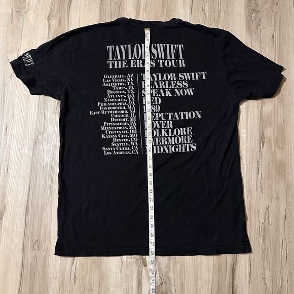 Taylor Swift The Eras Tour 2023 Tour T-Shirt Official Adult Size XL Black - Picture 5 of 5